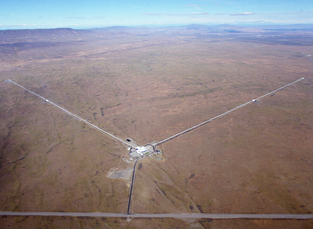 LIGO (Laser Interferometric Gravitational-Wave Observatory)